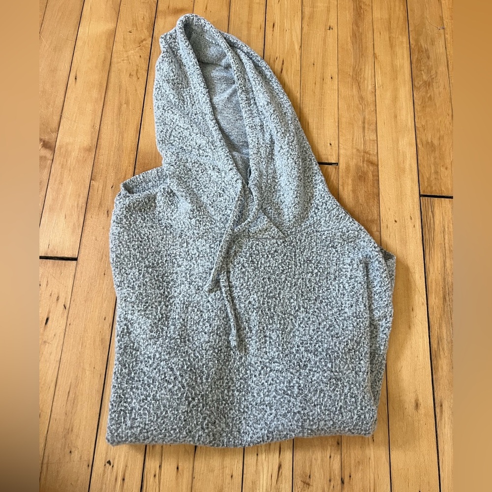 Pacsun Sweatshirt